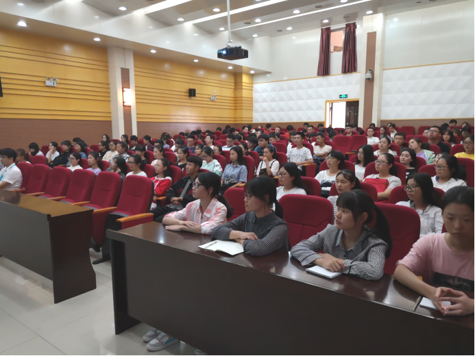 中鋁集團專家蒞臨我院開展軟件開發(fā)技術講座